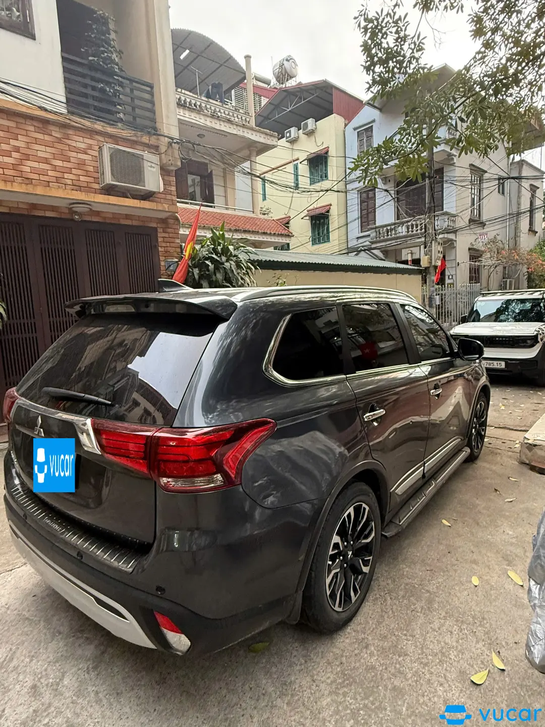 Mitsubishi Outlander 2.0 Premium 2021 - Ngoại thất 4