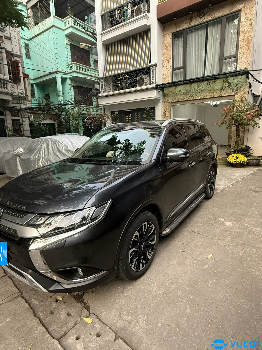 Mitsubishi Outlander 2.0 Premium 2021 - Ngoại thất 2