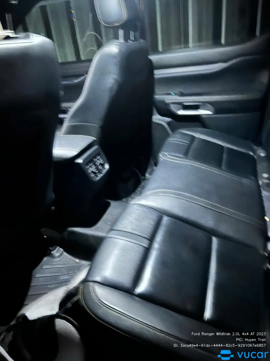 Ford Ranger Wildtrak 2.0L 4x4 AT 2023 - Nội thất 7