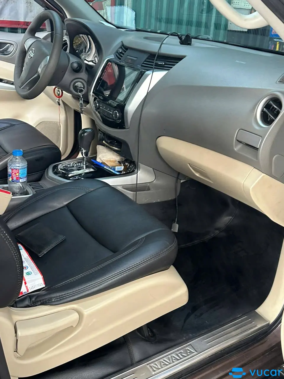 Xe Nissan navara đời 216 bản EL 1 cầu. Đi 20 vạn  xe chính chủ  đang đi - Nội thất 9