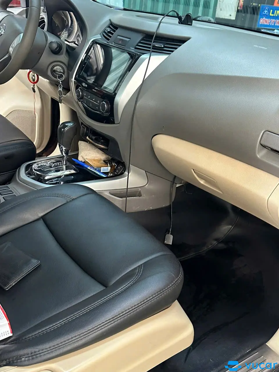 Xe Nissan navara đời 216 bản EL 1 cầu. Đi 20 vạn  xe chính chủ  đang đi - Nội thất 8
