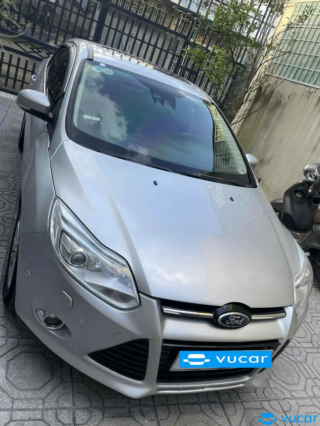 Ford Focus Titanium 2.0 AT 2015 - Ngoại thất 4
