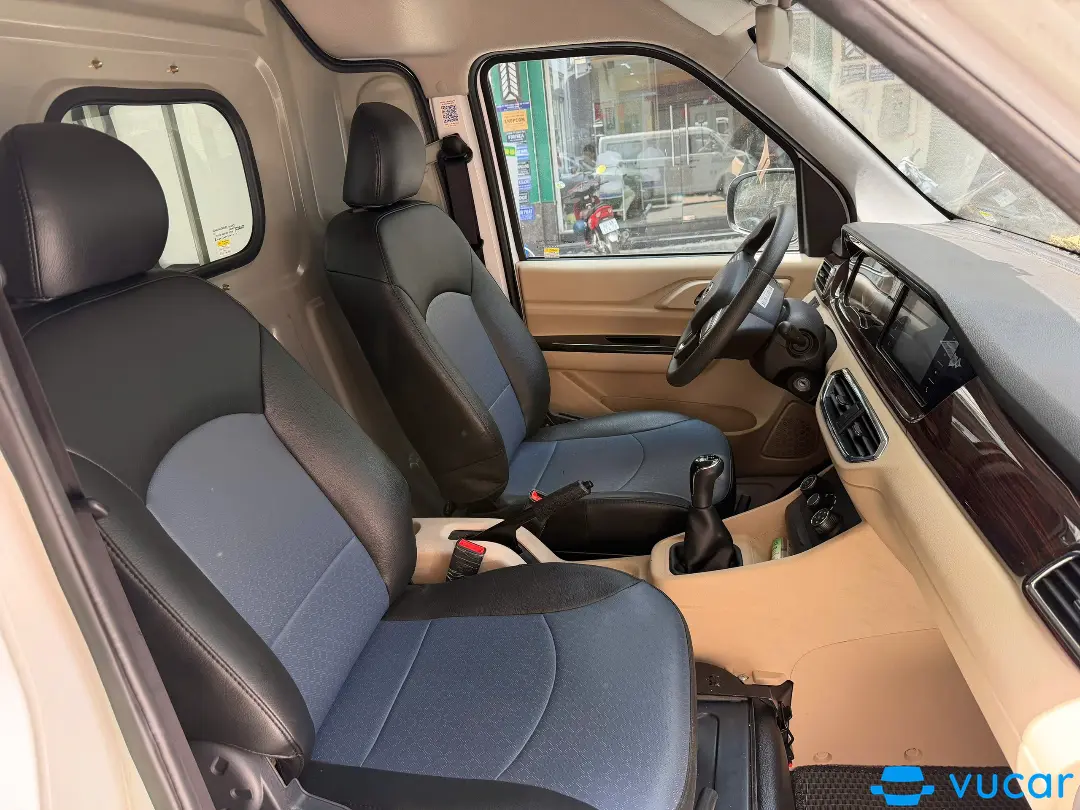 Thaco Frontier TF420 2025 - Nội thất 10