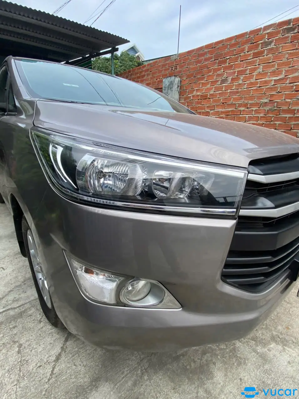 Toyota Innova 2.0E 2018 - Ngoại thất 9