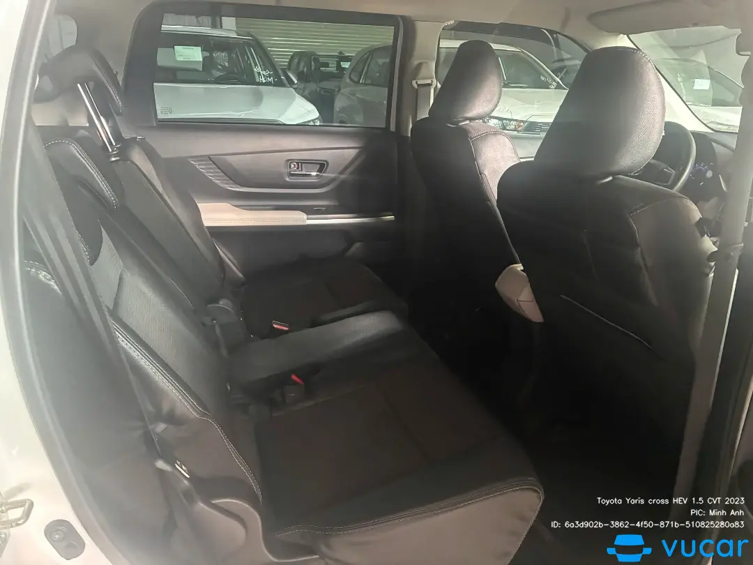Toyota Yaris cross HEV 1.5 CVT 2023 - Nội thất 5
