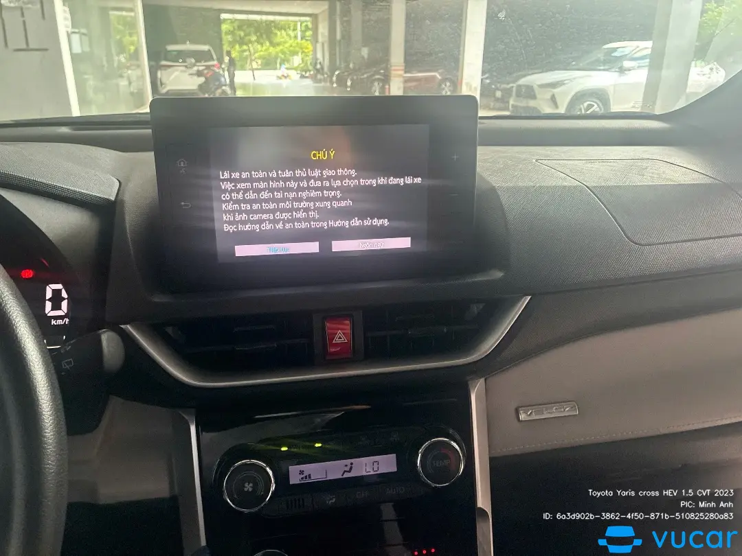 Toyota Yaris cross HEV 1.5 CVT 2023 - Nội thất 8