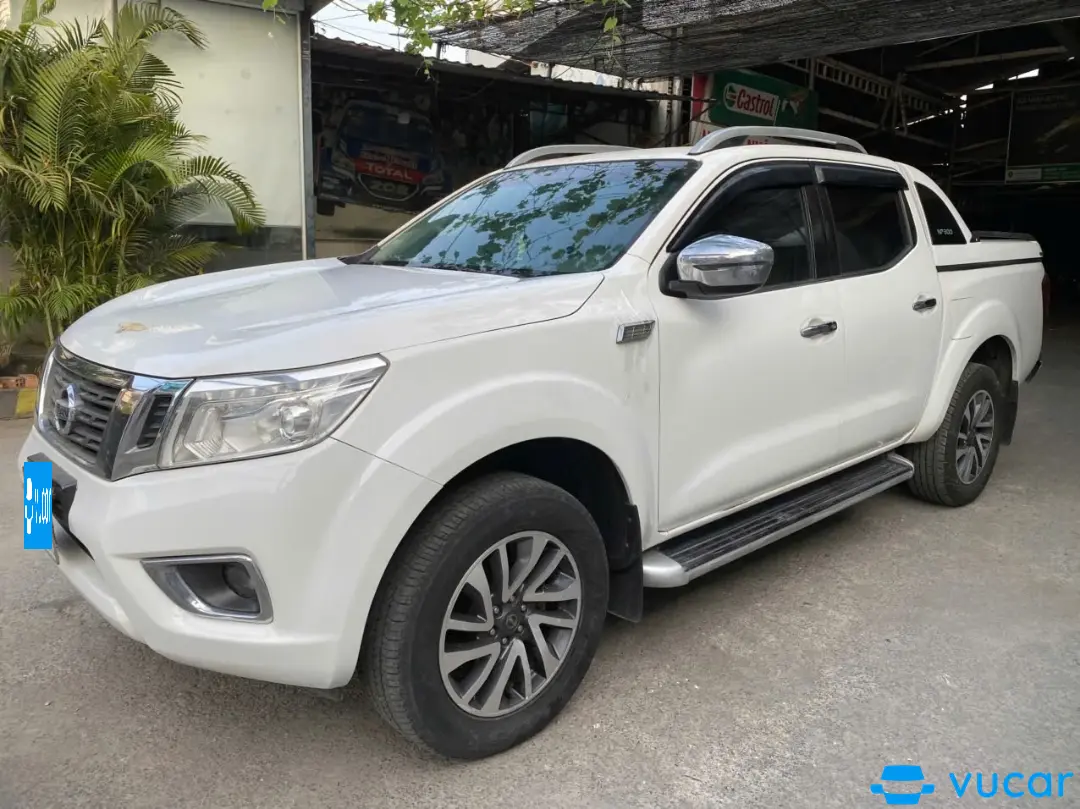Nissan Navara VL 2.5 AT 4WD 2015 - Ngoại thất 1
