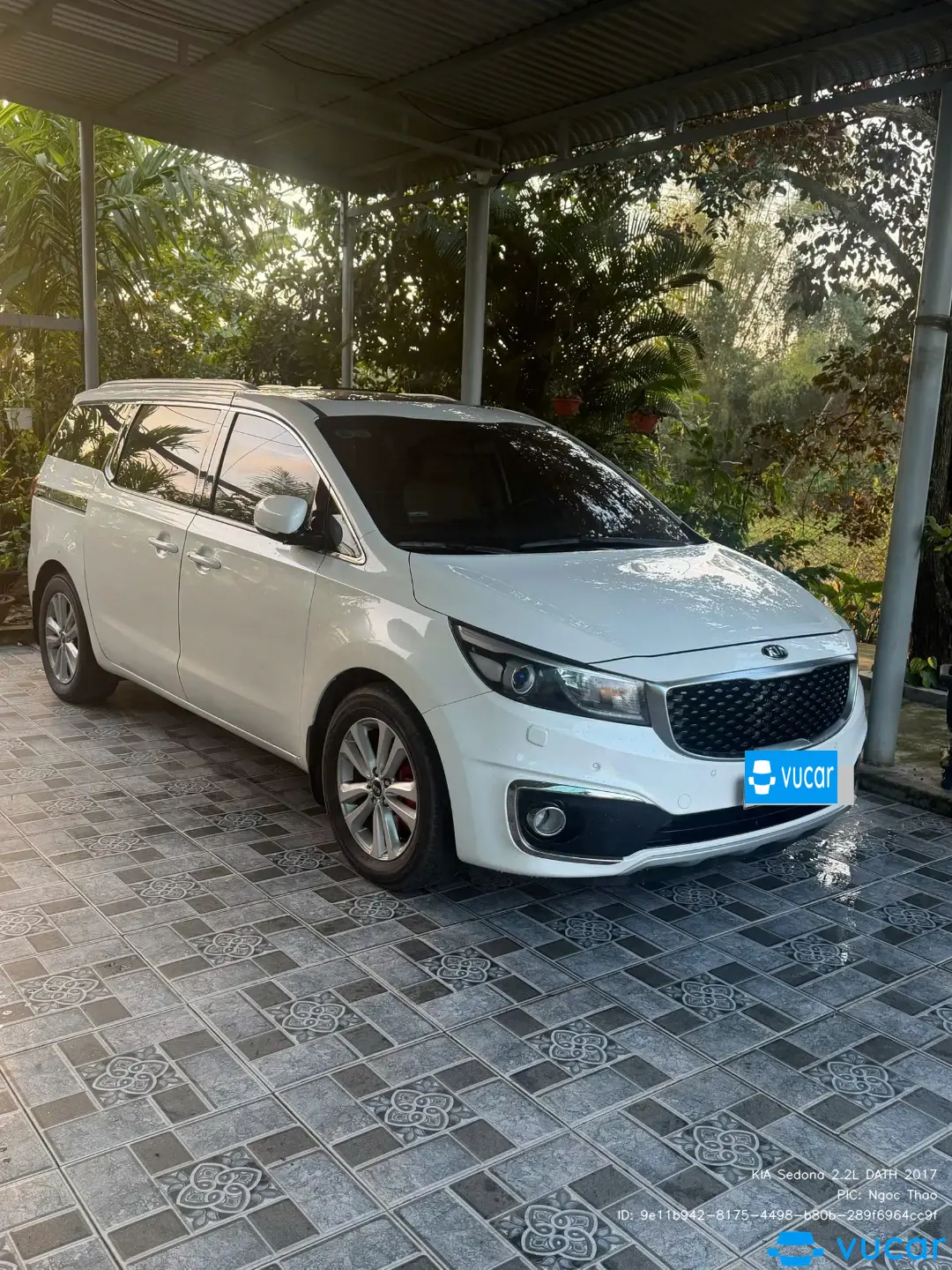 KIA Sedona 2.2L DATH 2017 - Ngoại thất 3