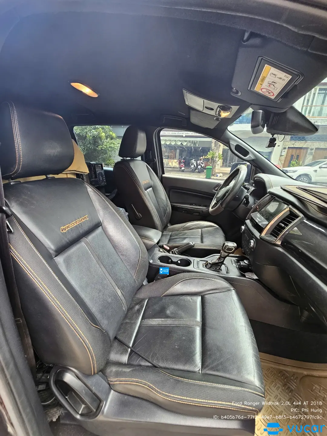 Ford Ranger Wildtrak 2.0L 4x4 AT 2018 - Nội thất 3