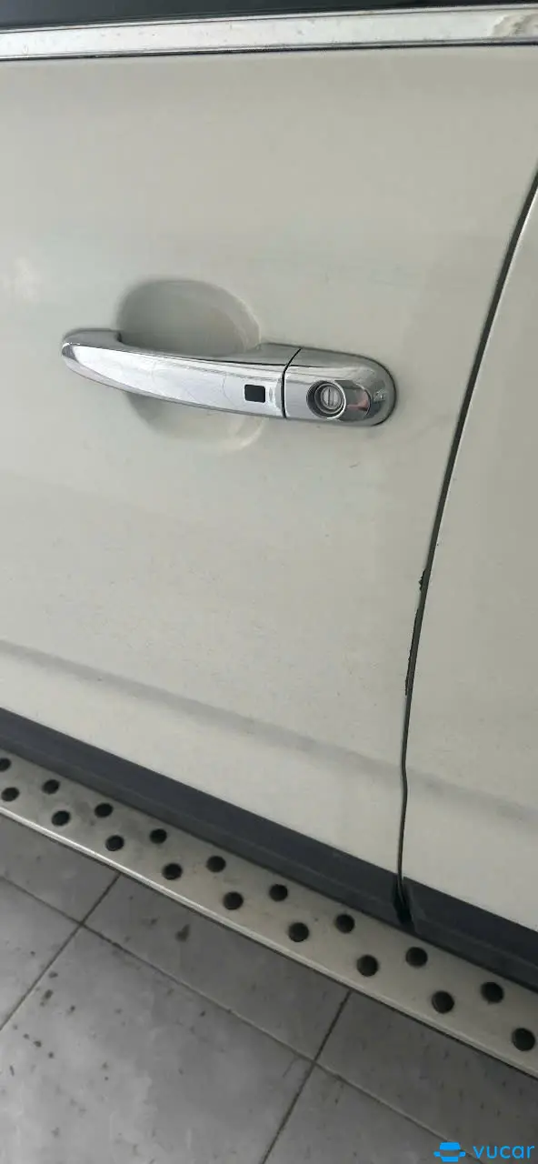Kia Sorento GAT 2.4L 2WD 2013 - Ngoại thất 3