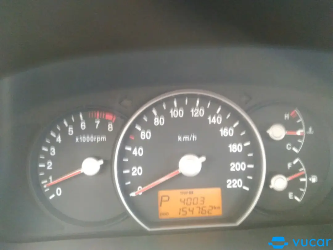 Kia Carens S SX 2.0 AT 2014 - Nội thất 1