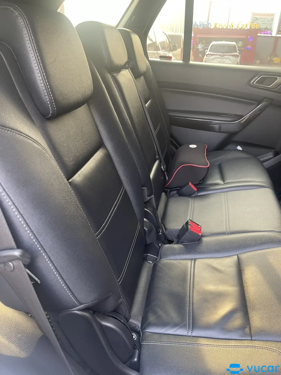 ford everest titanium 4x4 AT 2022 - Nội thất 9