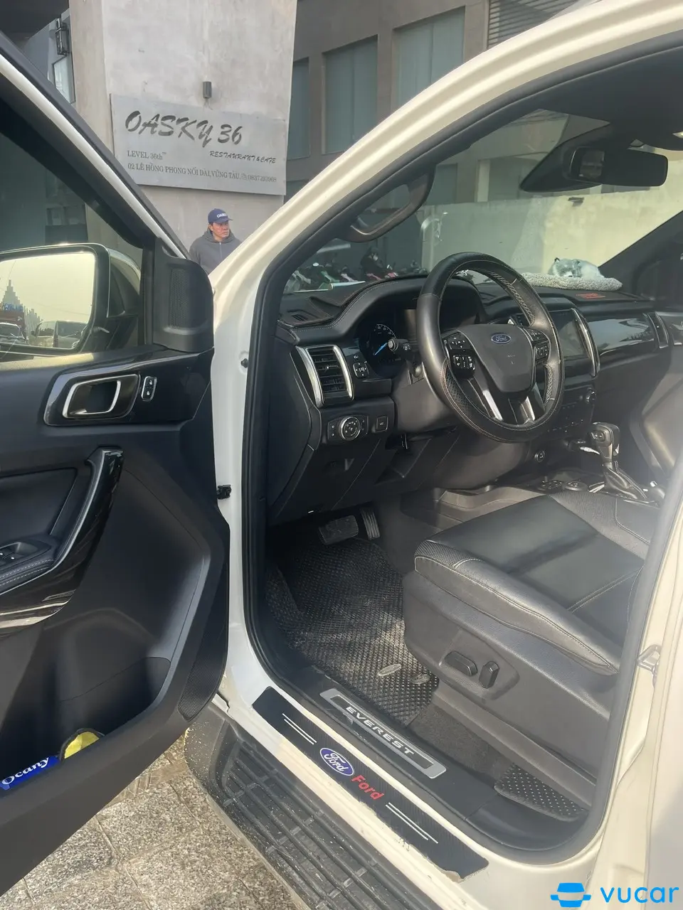 ford everest titanium 4x4 AT 2022 - Nội thất 2