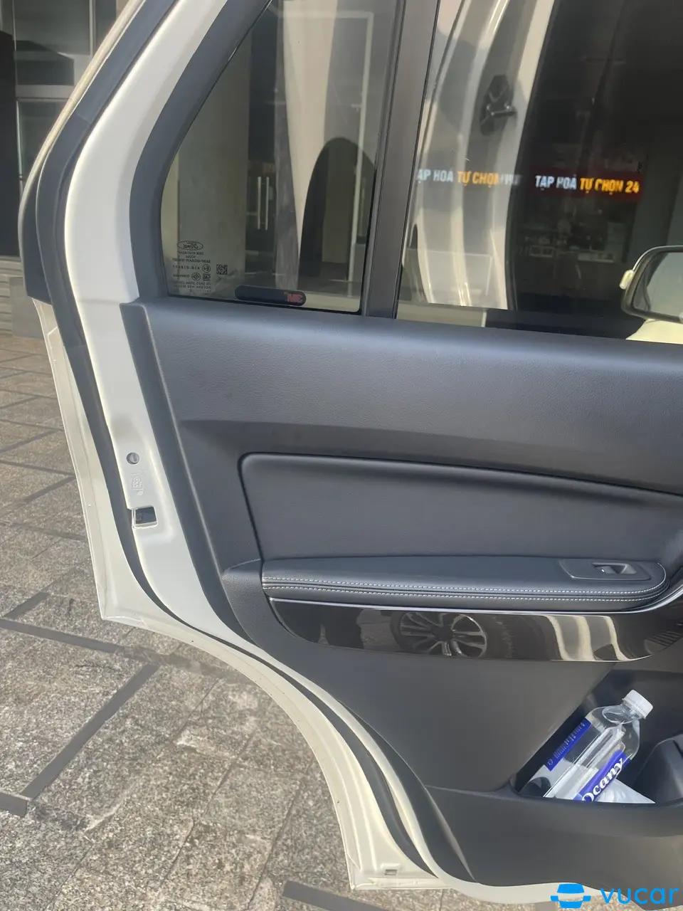 ford everest titanium 4x4 AT 2022 - Nội thất 3