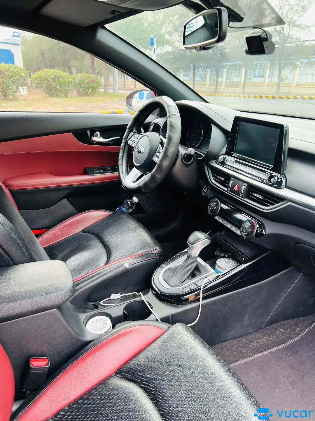 Kia Cerato 2.0 AT Premium 2020 - Nội thất 6