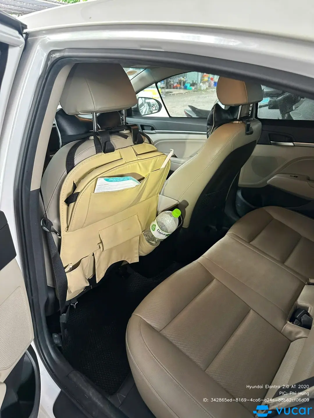 Hyundai Elantra 2.0 AT 2020 - Nội thất 12