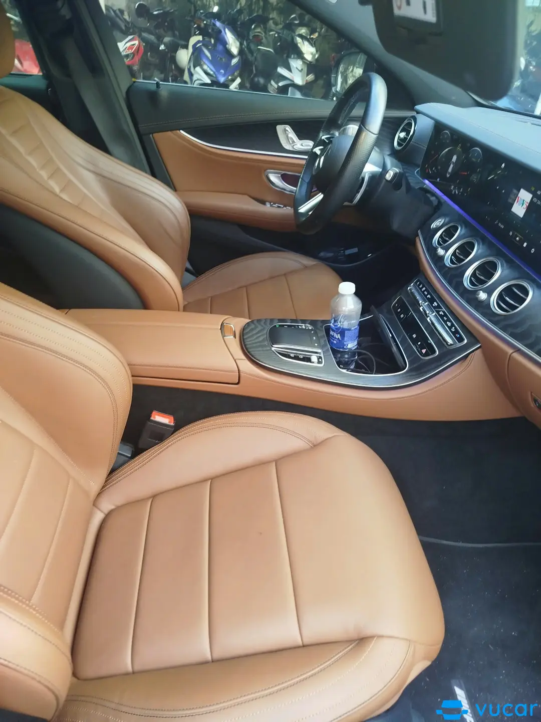Mercedes E class E300 AMG 2021 - Nội thất 4