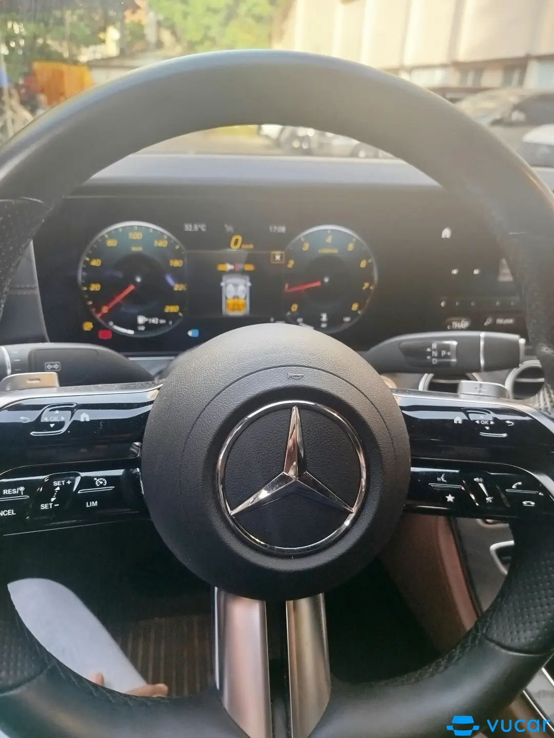 Mercedes E class E300 AMG 2021 - Nội thất 6