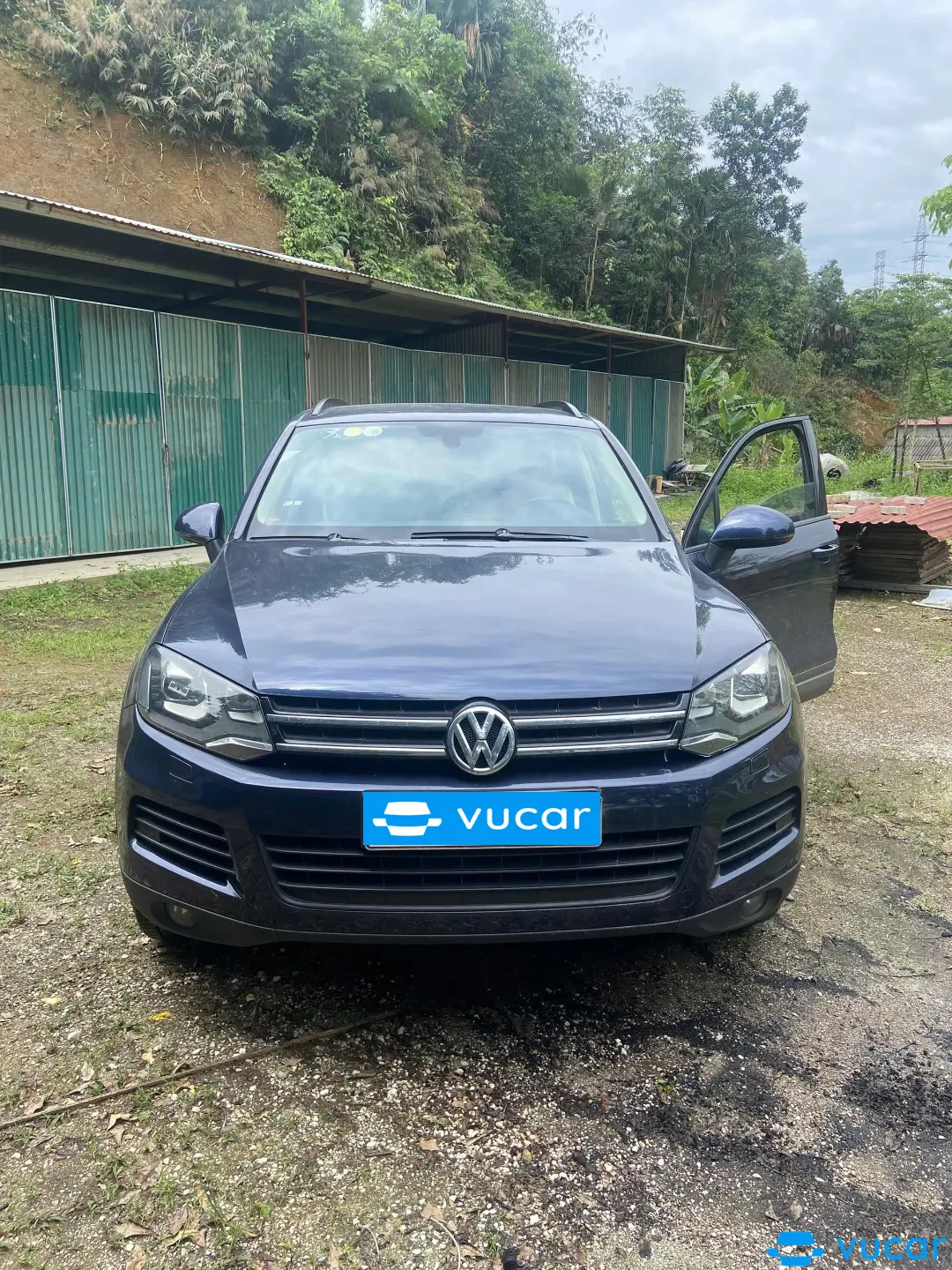 Ảnh xe Volkswagen Touareg 3.6 AT 2014
