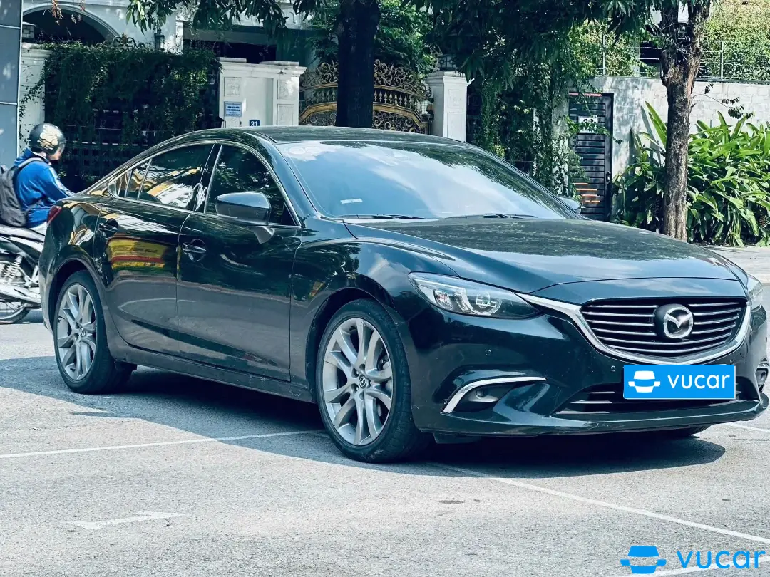 Mazda 6 2.5 AT Premium 2017 - Ngoại thất 1
