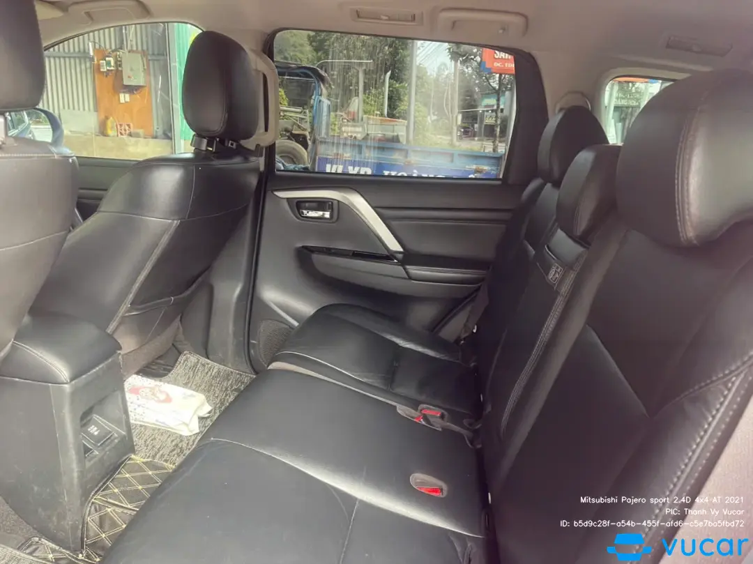 Mitsubishi Pajero sport 2.4D 4x4 AT 2021 - Nội thất 3