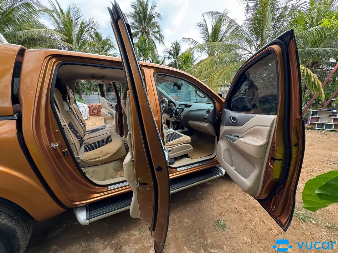 Nissan Navara EL 2.5 AT 2WD 2018 - Nội thất 3