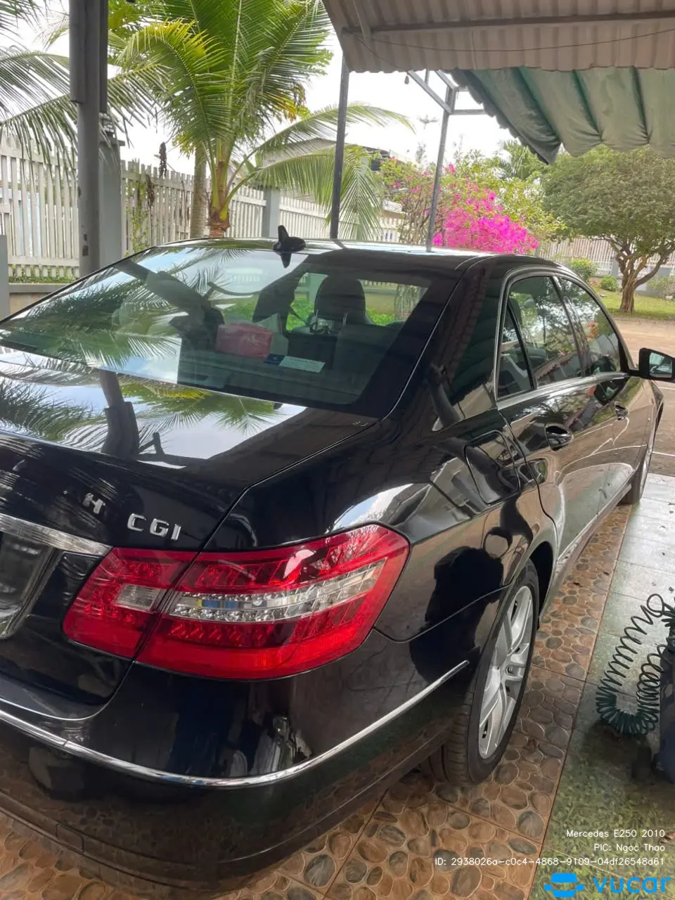 Mercedes E250 2010 - Ngoại thất 9