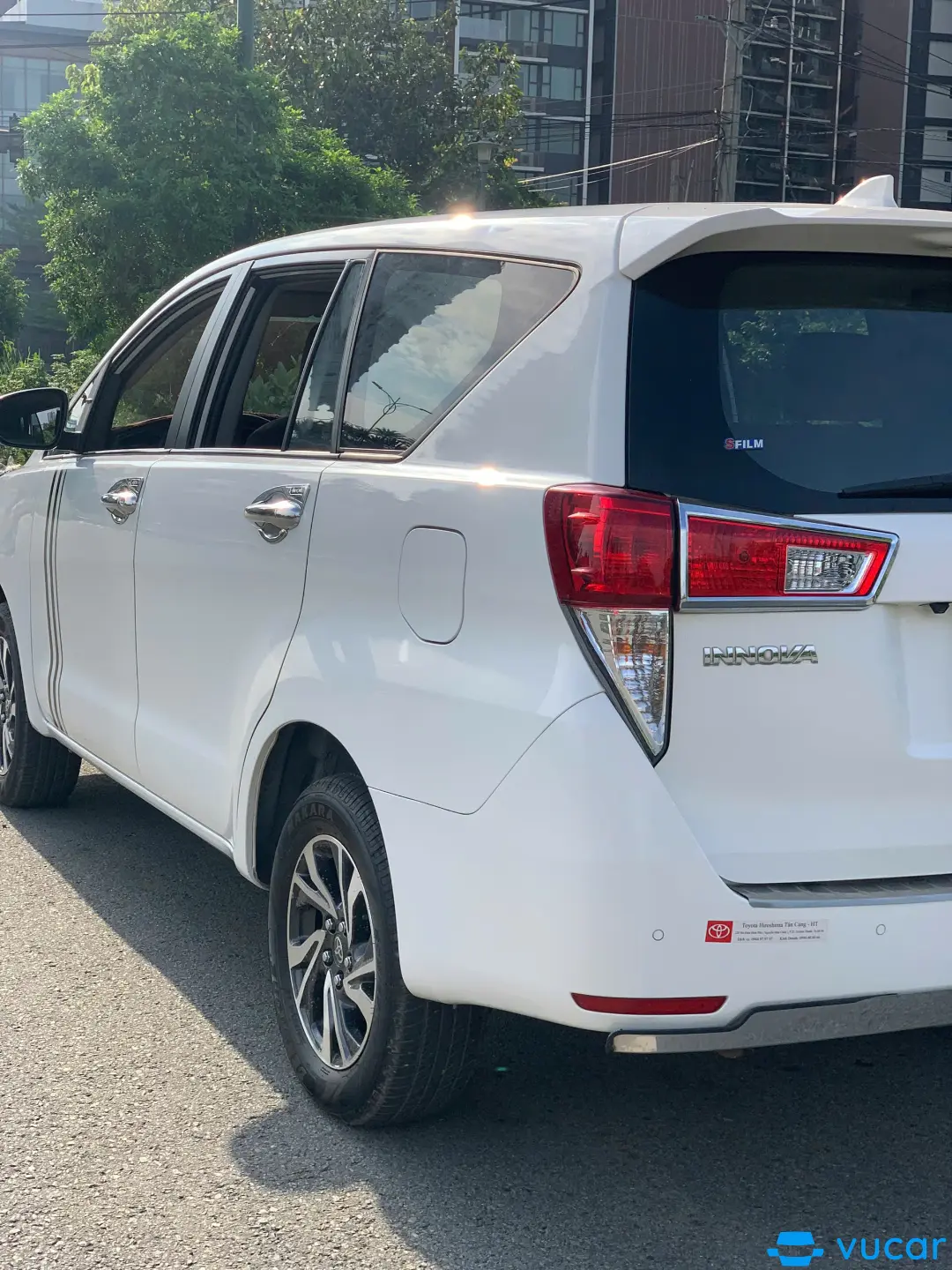 Toyota Innova E 2.0 MT 2022 - Ngoại thất 5