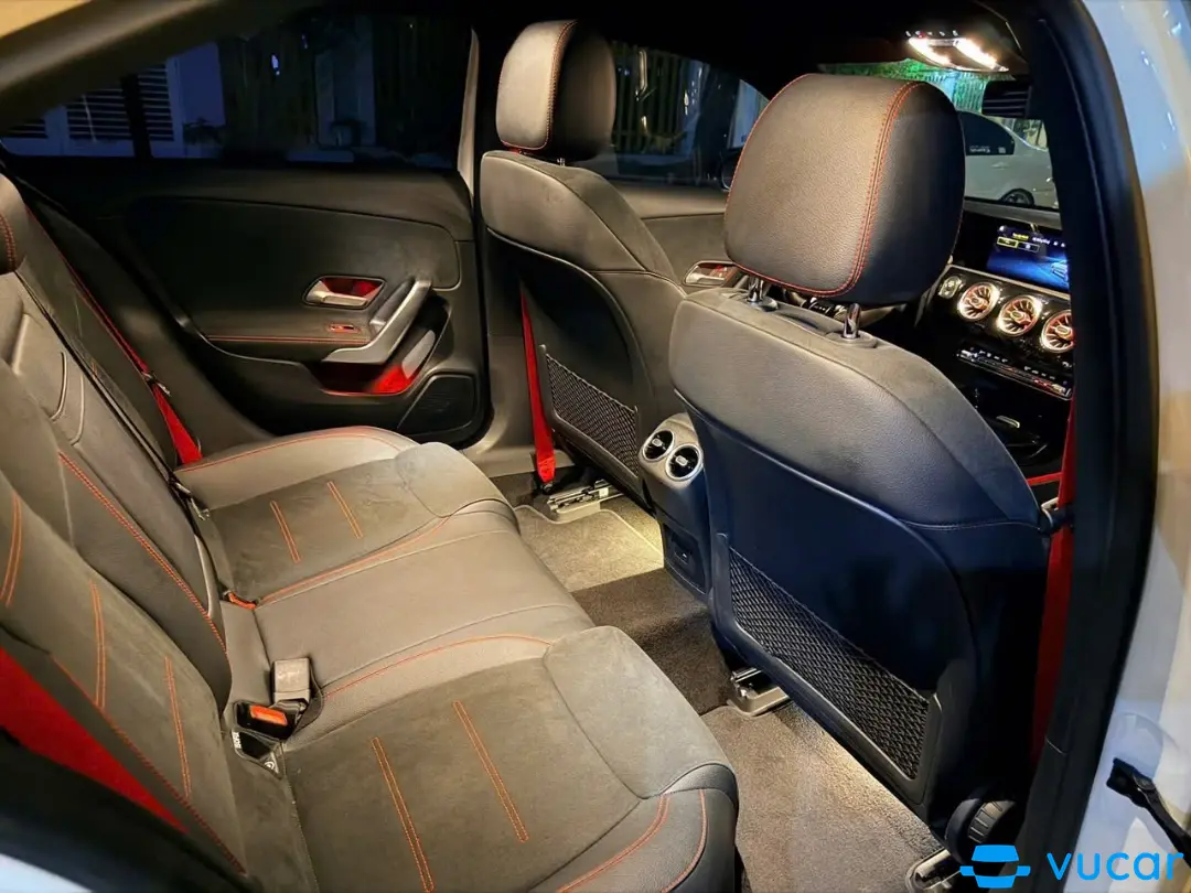 Mercedes A35 AMG 2020 - Nội thất 2