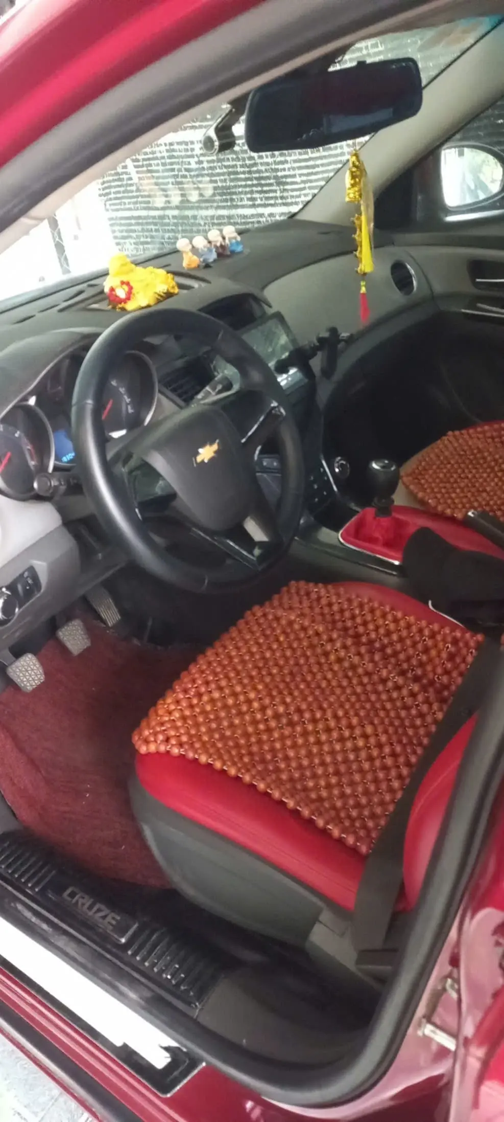 Chevrolet Cruze LS 1.6 MT 2011 - Nội thất 1