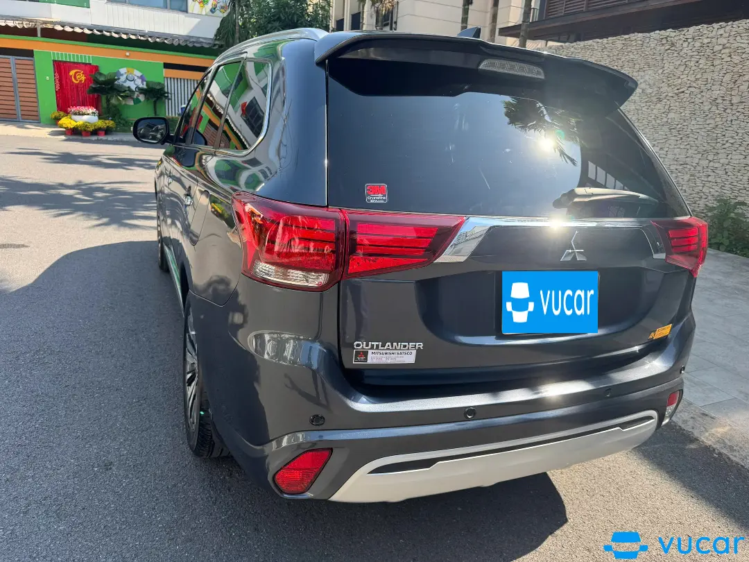 Mitsubishi Outlander Premium 2.0 CVT 2021 - Ngoại thất 5