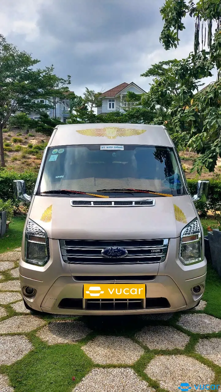 Ảnh xe Ford Transit Luxury 2015