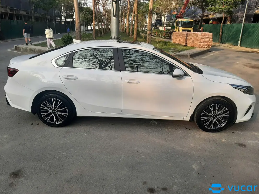 Ảnh xe Kia K3 Deluxe 1.6 MT 2022