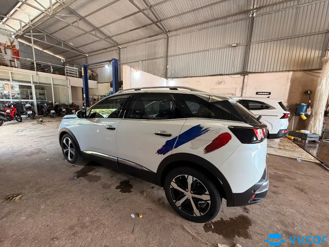 Peugeot 3008 2020 Allure 1.6 AT - Ngoại thất 11