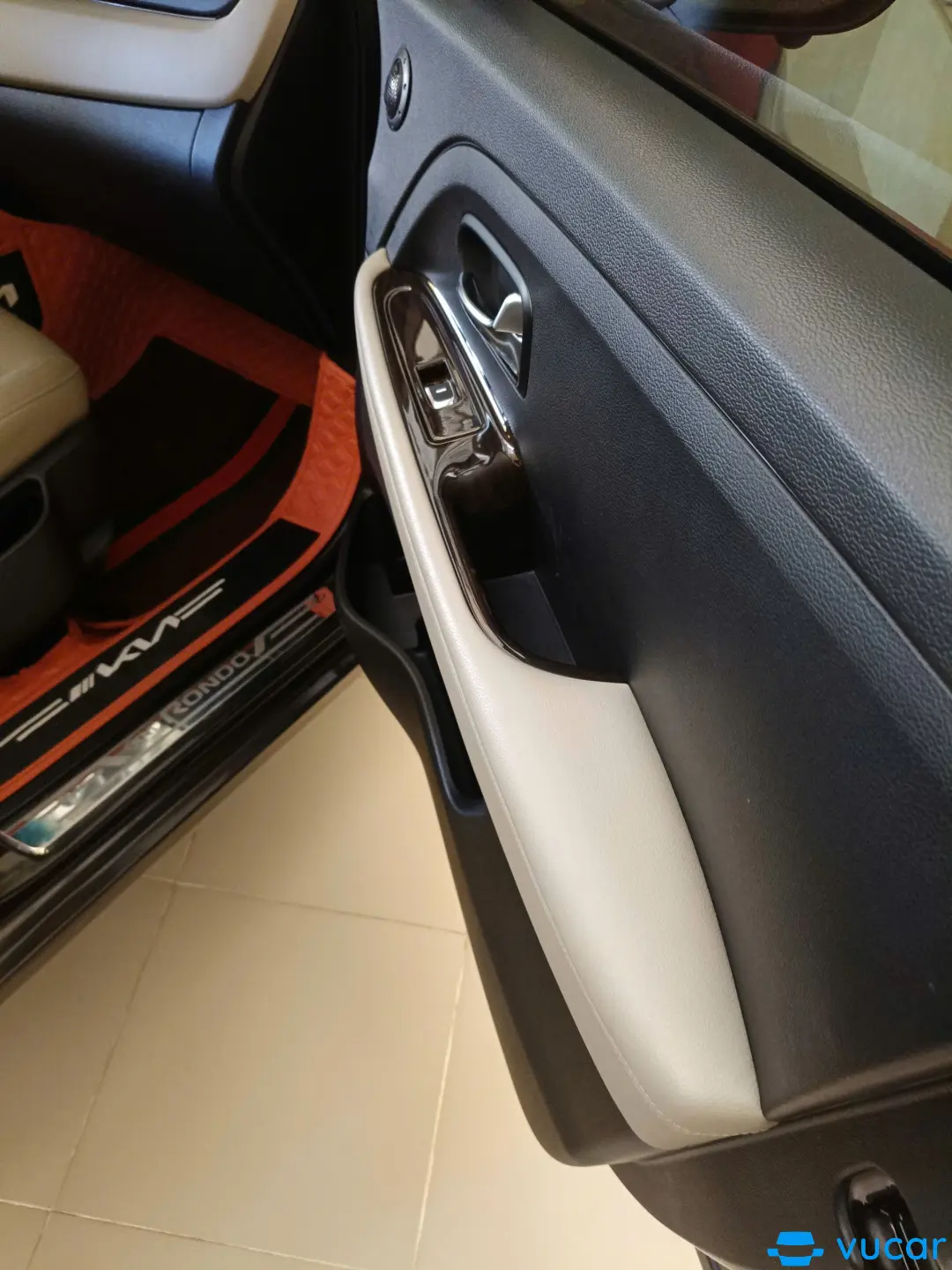 Kia Rondo GMT 2017 - Nội thất 11