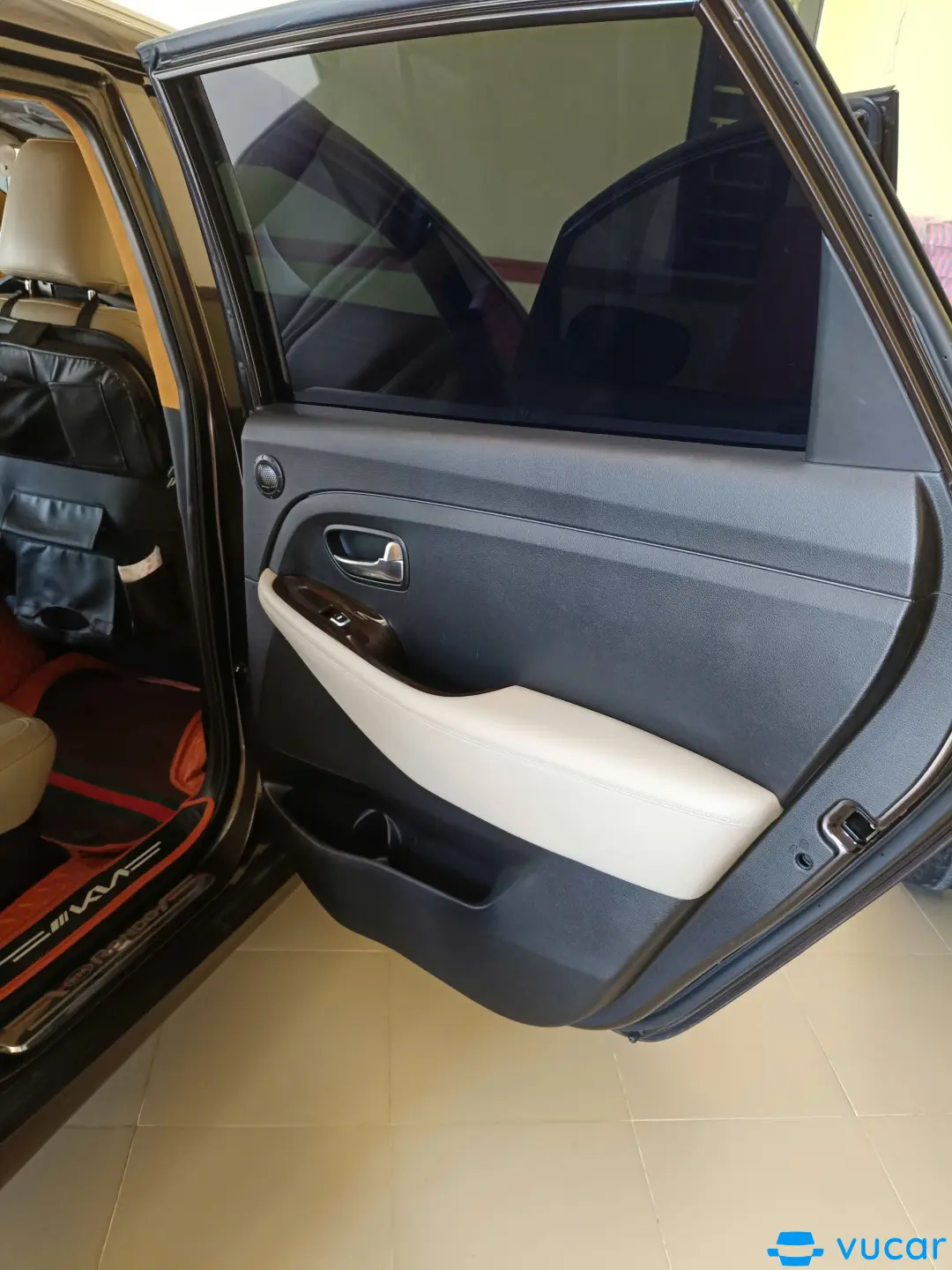 Kia Rondo GMT 2017 - Nội thất 12