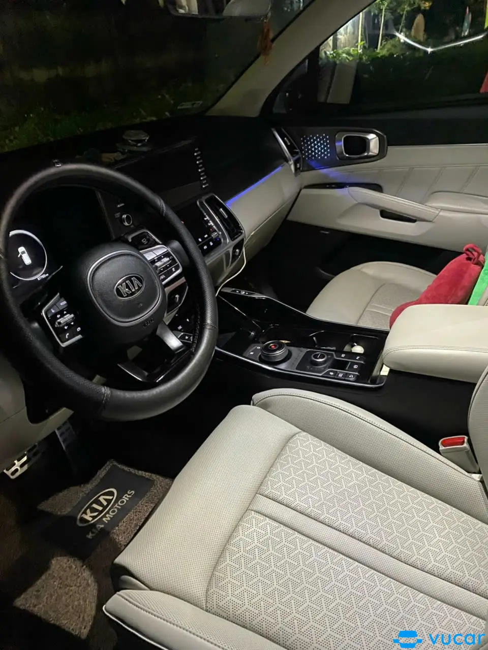 Kia Sorento Signature 2.2 AT AWD 7S 2020  - Nội thất 4
