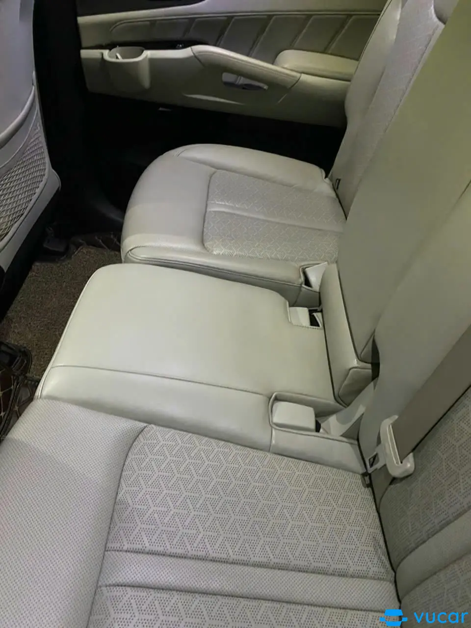 Kia Sorento Signature 2.2 AT AWD 7S 2020  - Nội thất 5