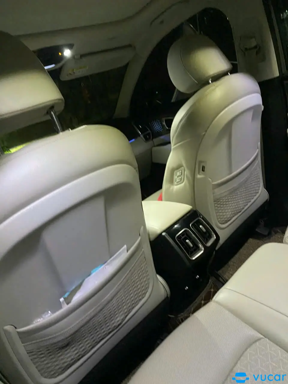 Kia Sorento Signature 2.2 AT AWD 7S 2020  - Nội thất 6