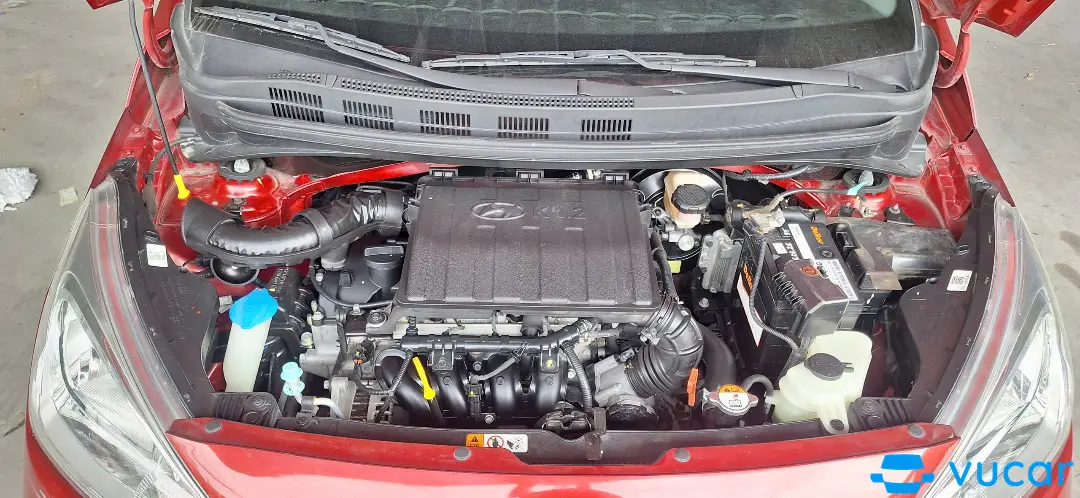 Hyundai i10 Grand 1.2 AT 2021 - Khoang động cơ 1