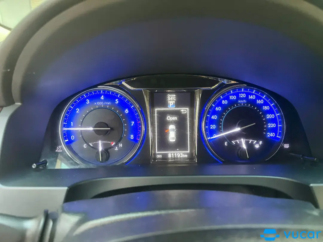 Toyota Camry 2.0E 2016 - Nội thất 2