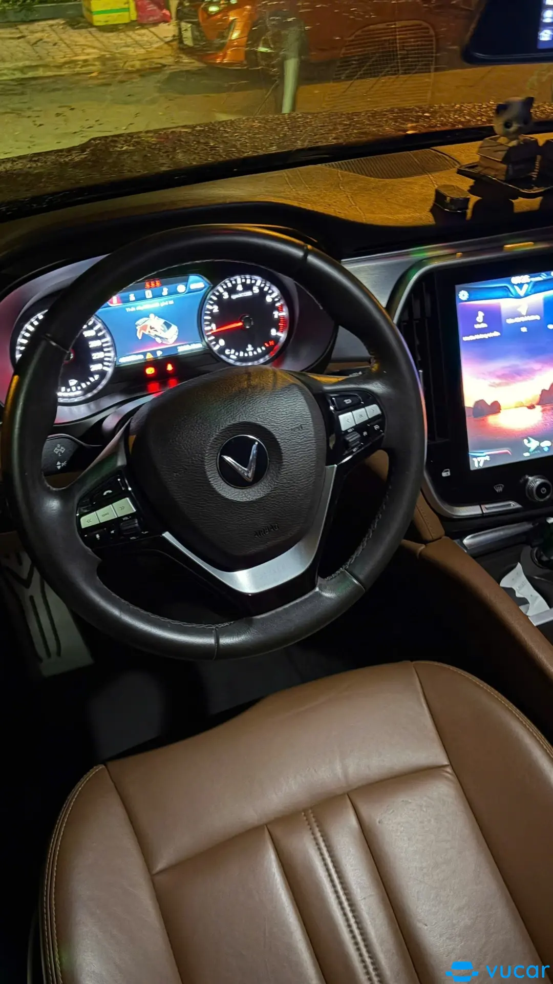 VinFast Lux a 2.0 Premium 2.0 AT 2019 - Nội thất 6