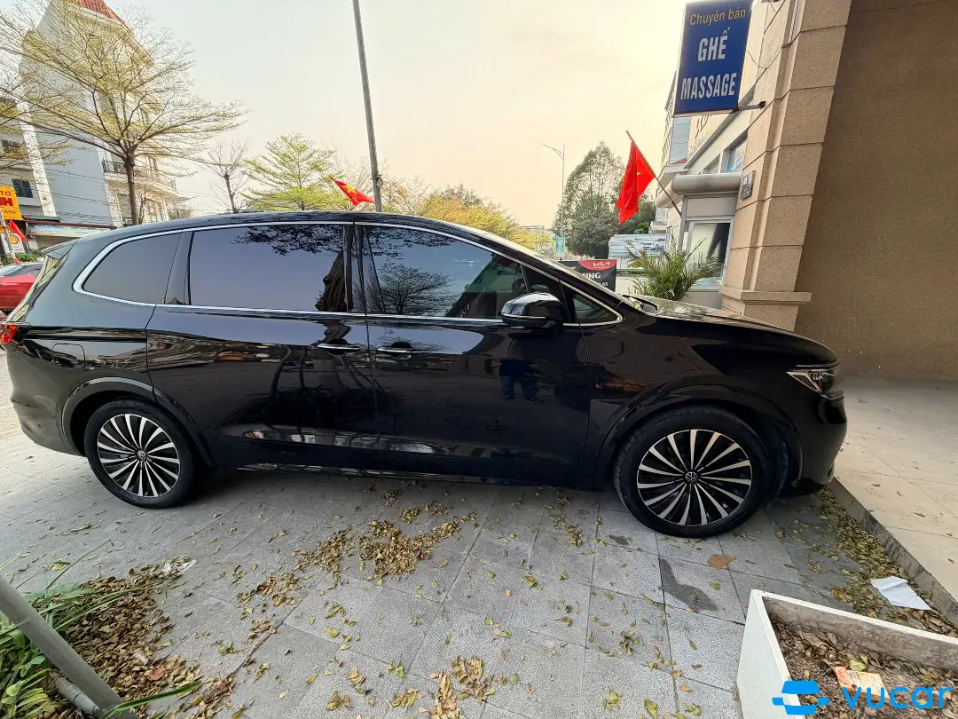 Ảnh xe Volkswagen Viloran Luxury 2024 - ảnh 4