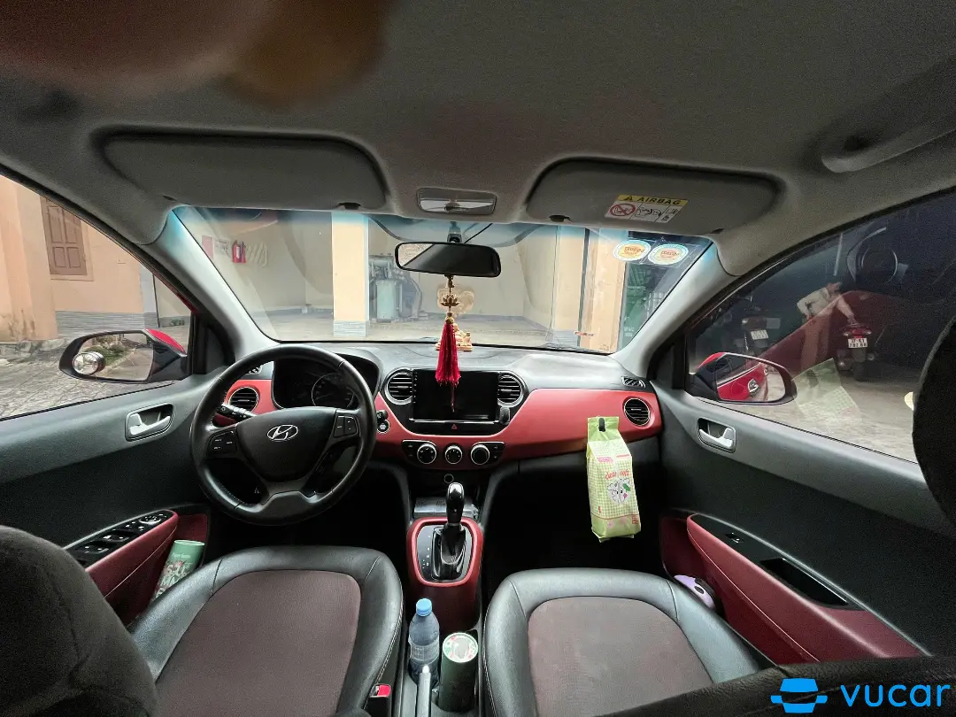 Hyundai I10 Grand 1.2 AT 2018 - Nội thất 1