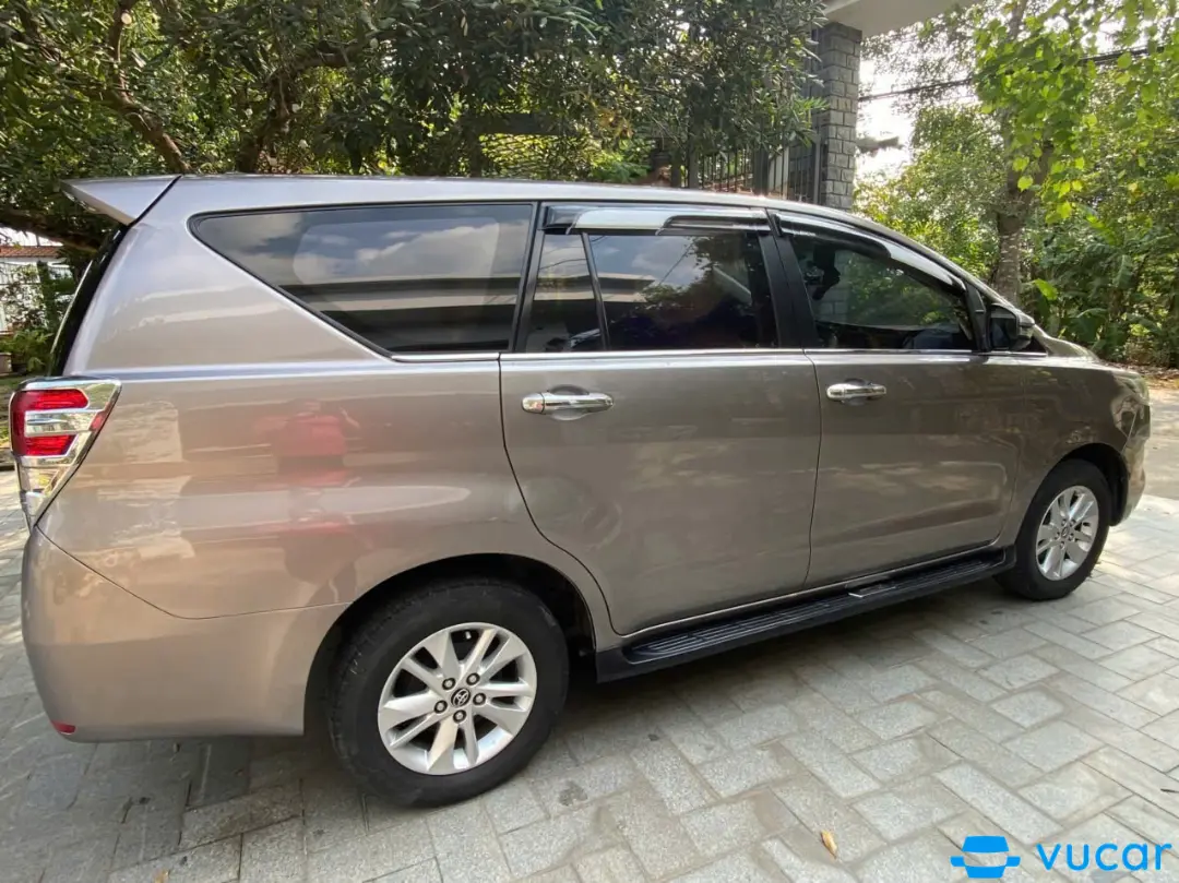 Toyota Innova 2.0E 2017 - Ngoại thất 3