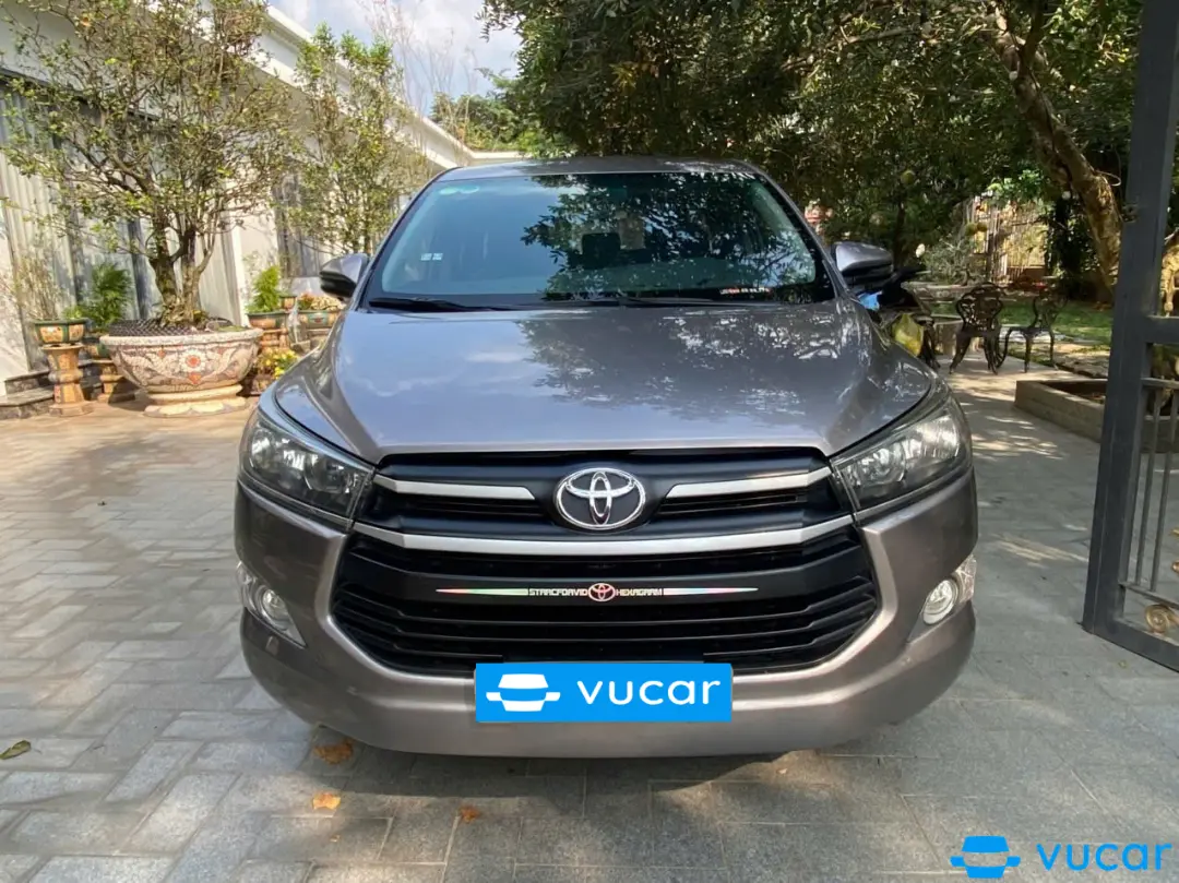 Toyota Innova 2.0E 2017 - Ngoại thất 2