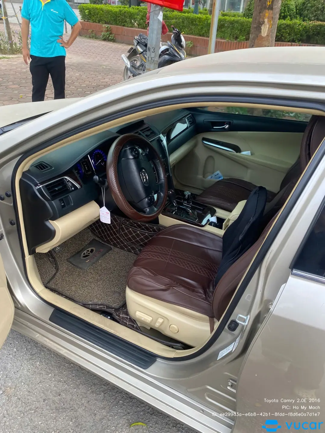Toyota Camry 2.0E 2016 - Nội thất 1