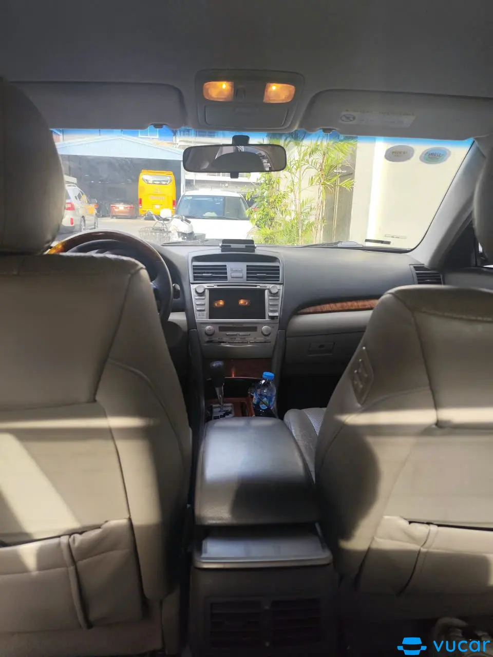 Toyota Camry 2.4G 2010 - Nội thất 2