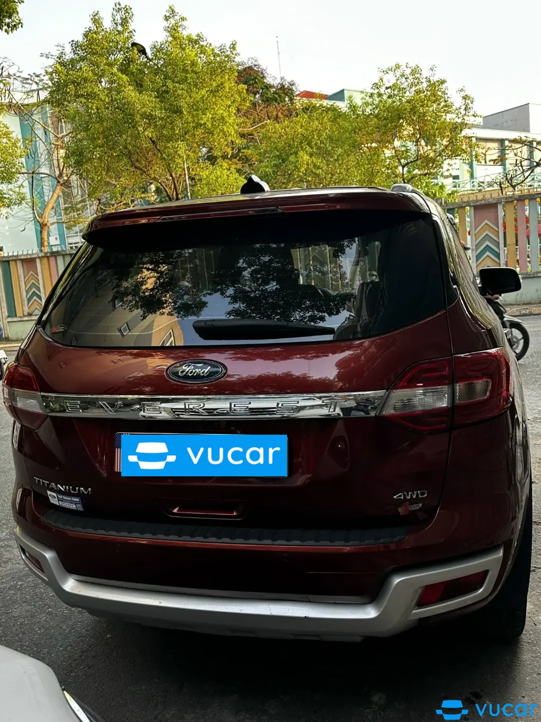 Ảnh xe FORD EVEREST Titanium 2.0L 4x4 AT 2020