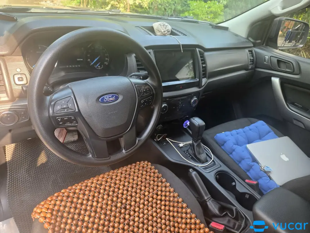 Ford Ranger XLS 2.2L 4x2 AT 2018 - Nội thất 3